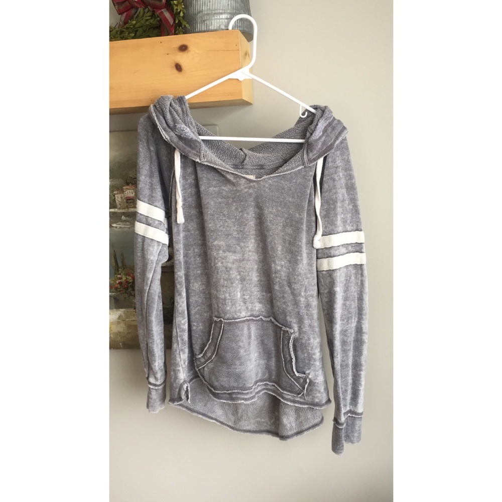 Oversized hooded sweatshirt